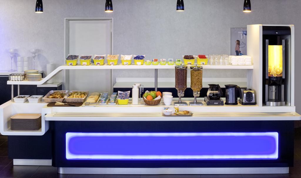 Ibis Budget Madrid Alcala De Henares La Dehesa Bagian luar foto