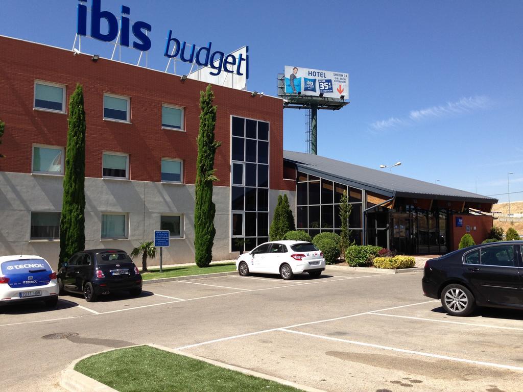 Ibis Budget Madrid Alcala De Henares La Dehesa Bagian luar foto