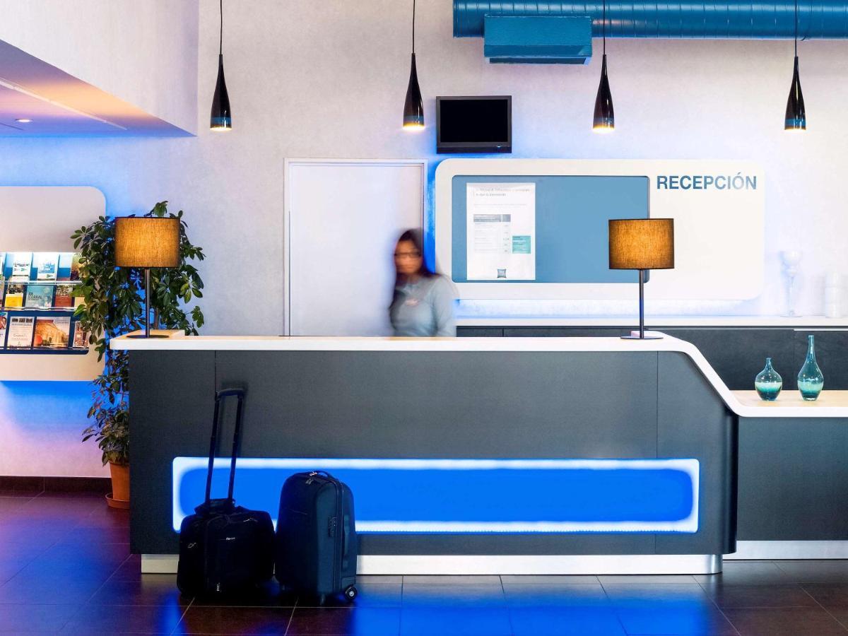 Ibis Budget Madrid Alcala De Henares La Dehesa Bagian luar foto